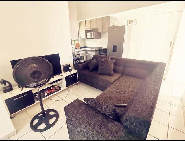 2 BEDROOM PROPERTY TO RENT IN RESERVOIR HILLS